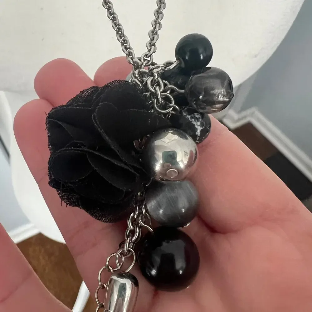 🍭6/$30 Mixed media beaded flower black and silver charm tassel chain necklace